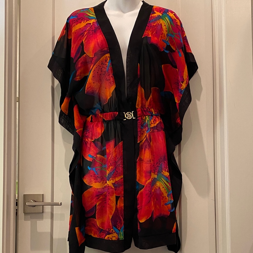 Victorias Secret Vibrant Floral Cover Up Kimono